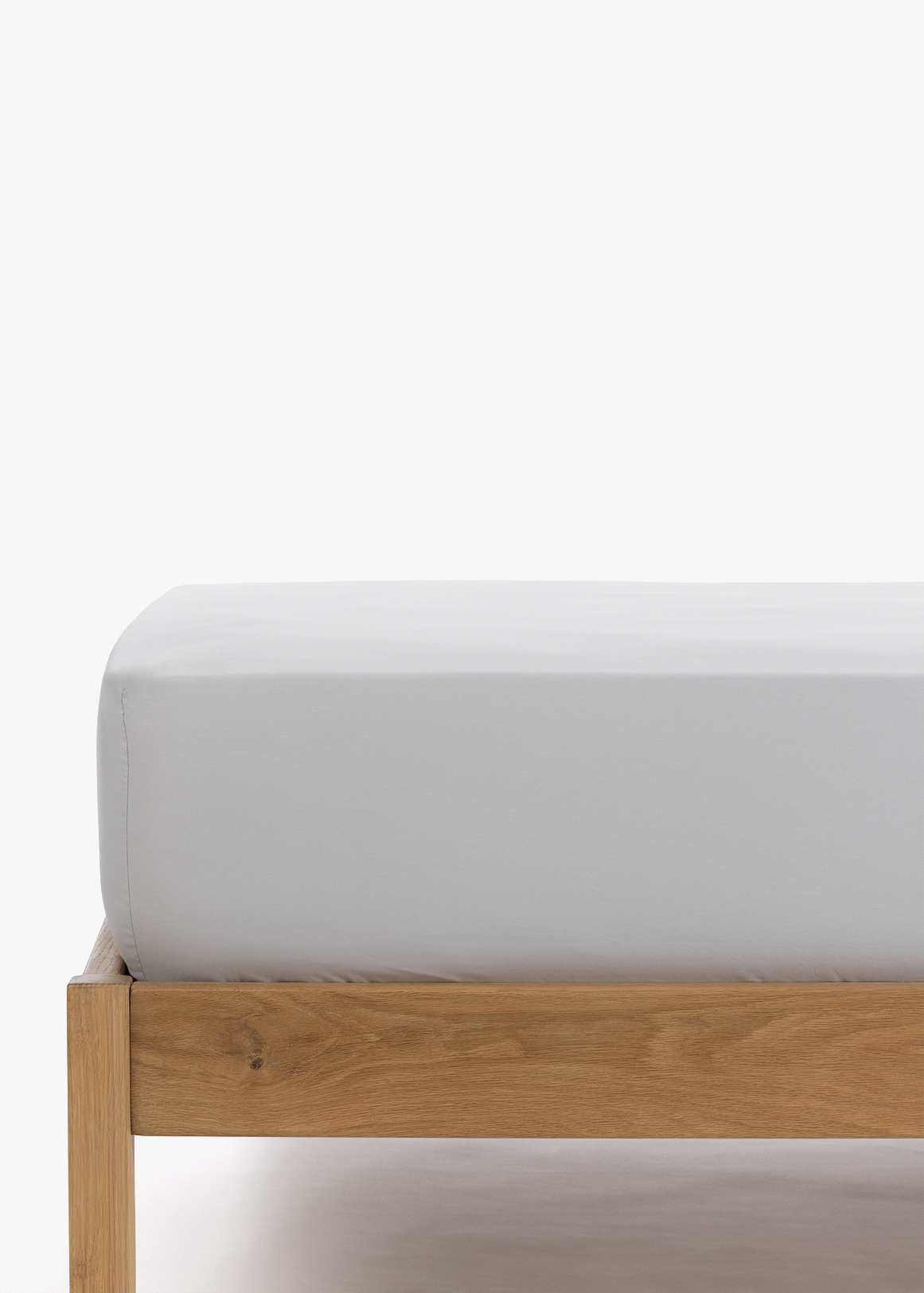 144TC Extra Length and Extra Depth Cotton Fitted Sheet