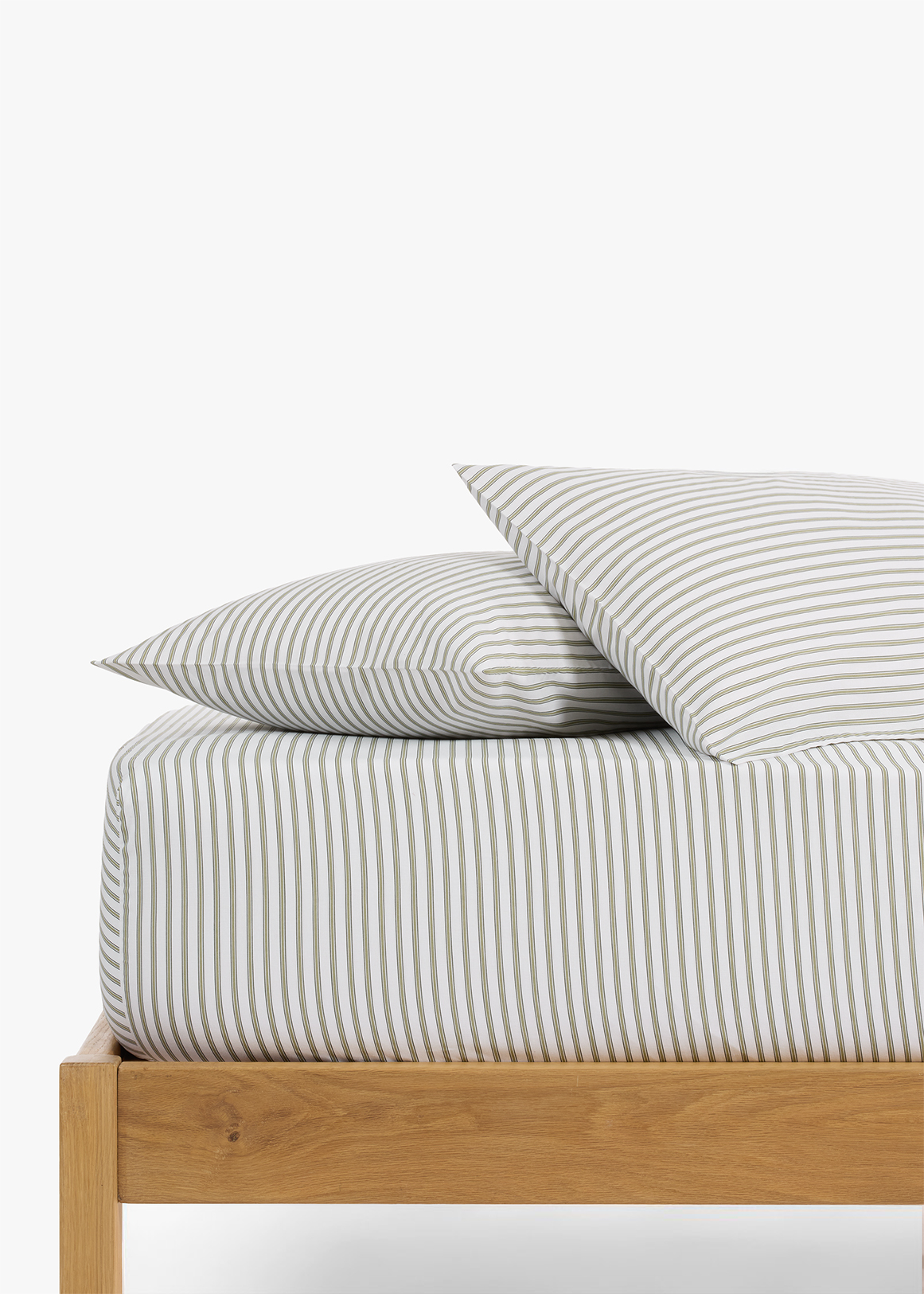 144TC Soft Blooms Cotton Fitted Sheet Set