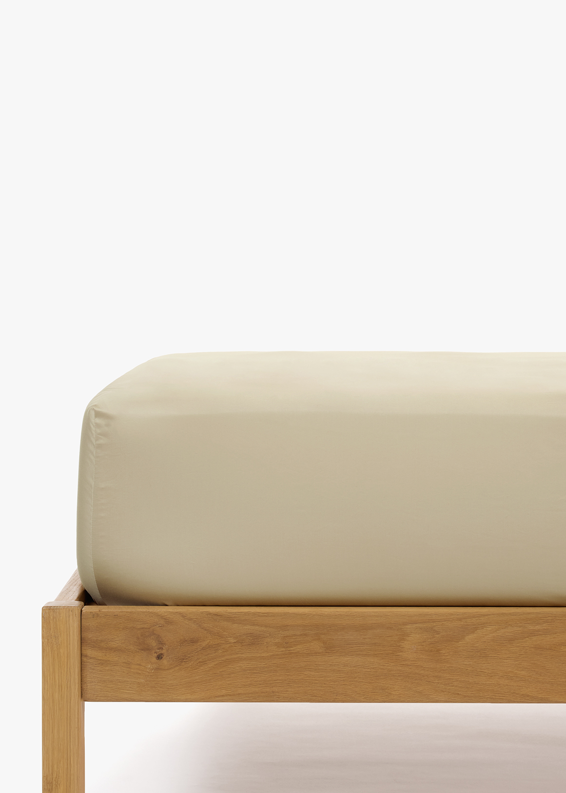 600TC Cotton Sateen Fitted Sheet
