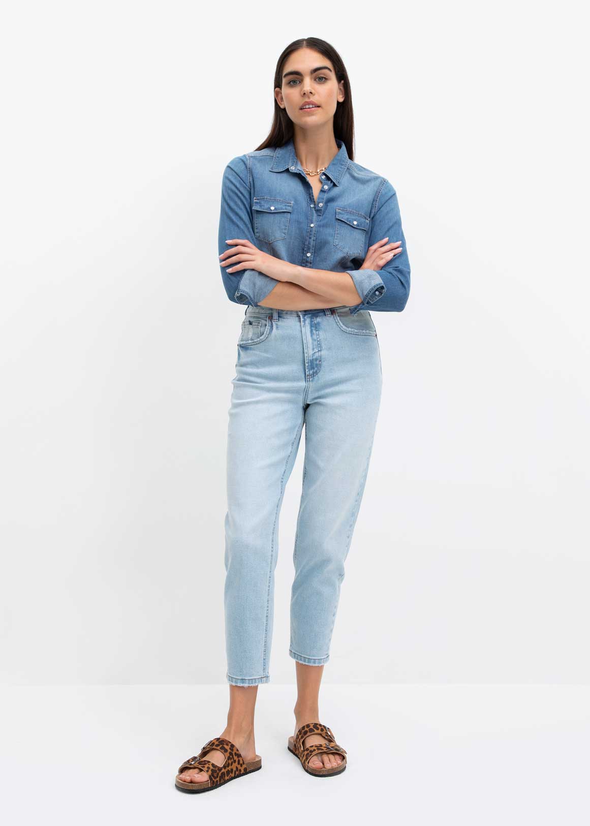 Abrasion Ultra High Rise Mom Jeans | Woolworths.co.za