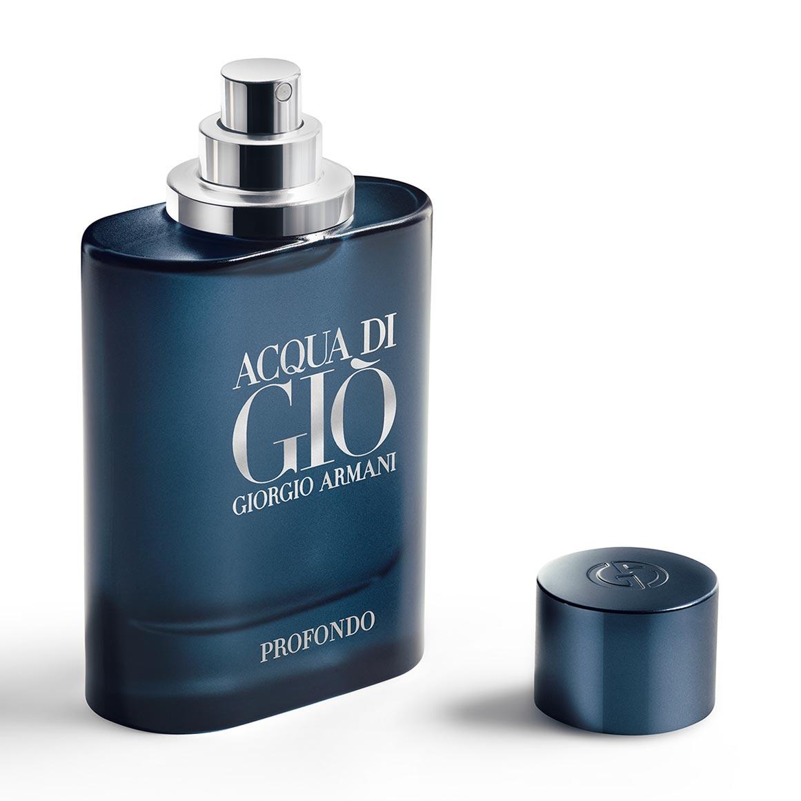 Giorgio Armani Acqua Di Gio Profumo (2.5 Oz / 75 ML) Parfum Spray *Magnetic  Cap* – Estante de Aço e Roupeiro de Aço – Euromob – Rio de Janeiro – RJ