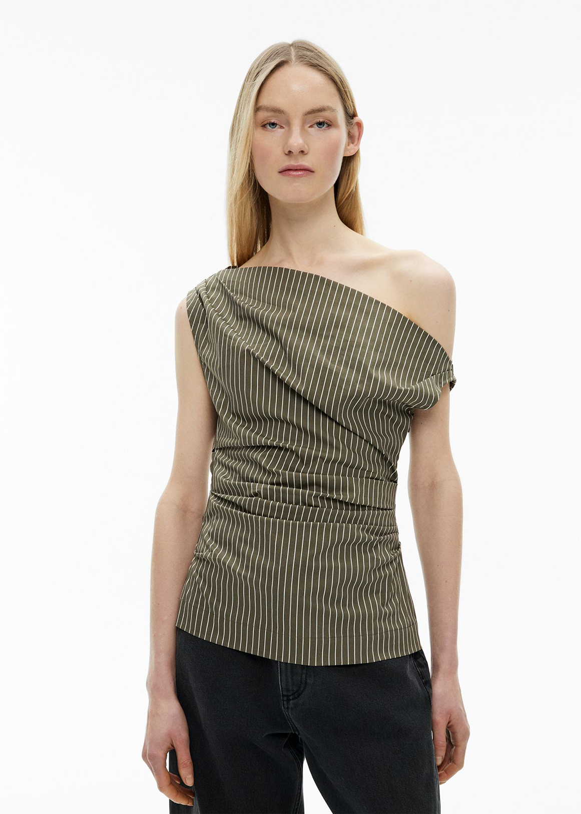 Asymmetric Shoulder Top