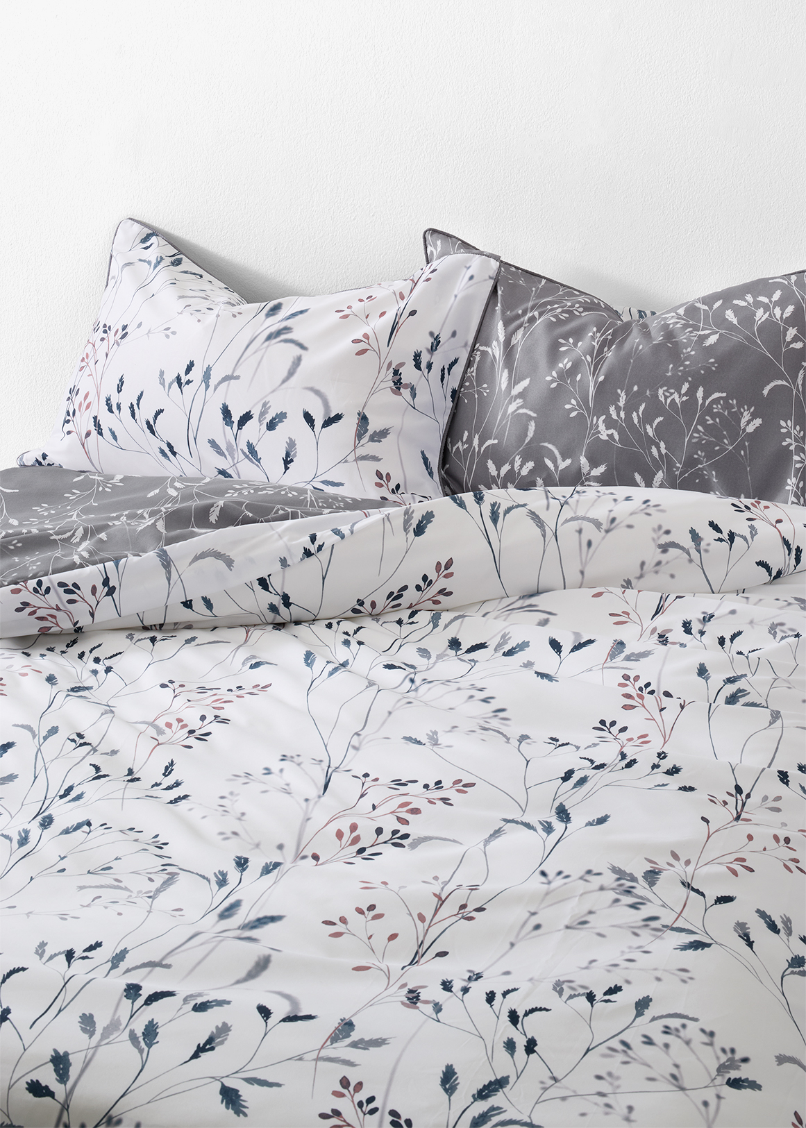 Botanical Microfibre Printed Duvet Cover Set