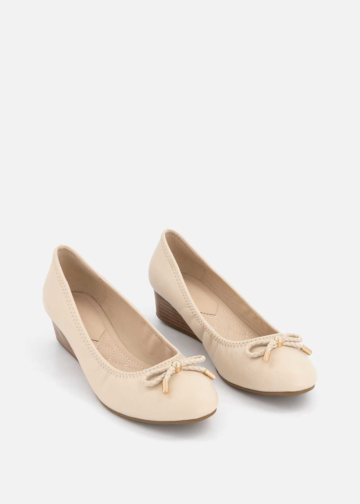 Bow Trim Wedge Pumps | Woolworths.co.za