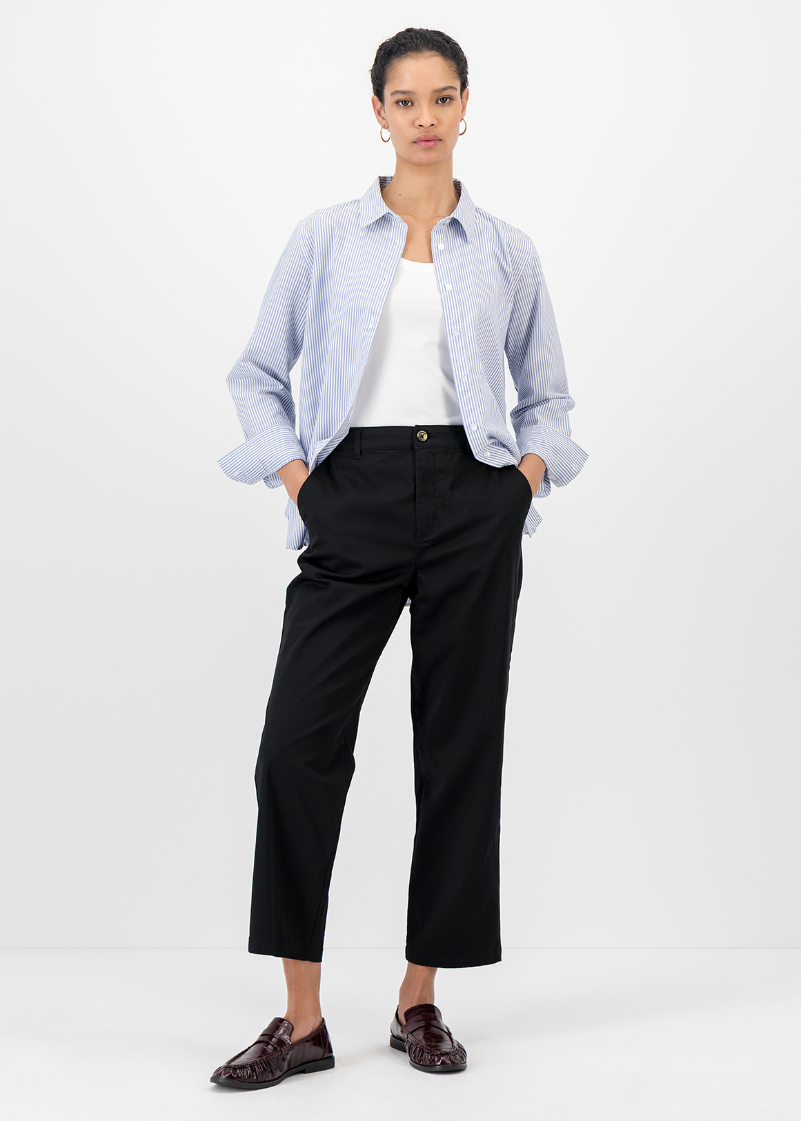 Classic Stretch Cotton Chinos