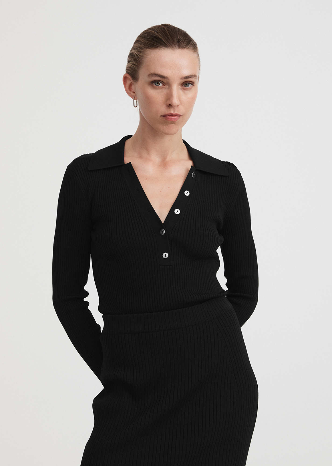 Crepe Collar Henley
