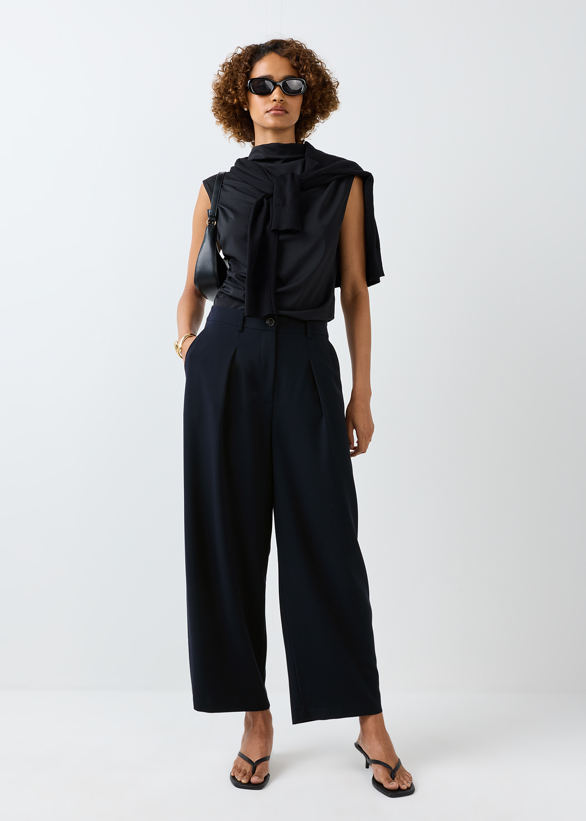 Cropped Barrel Leg Pants