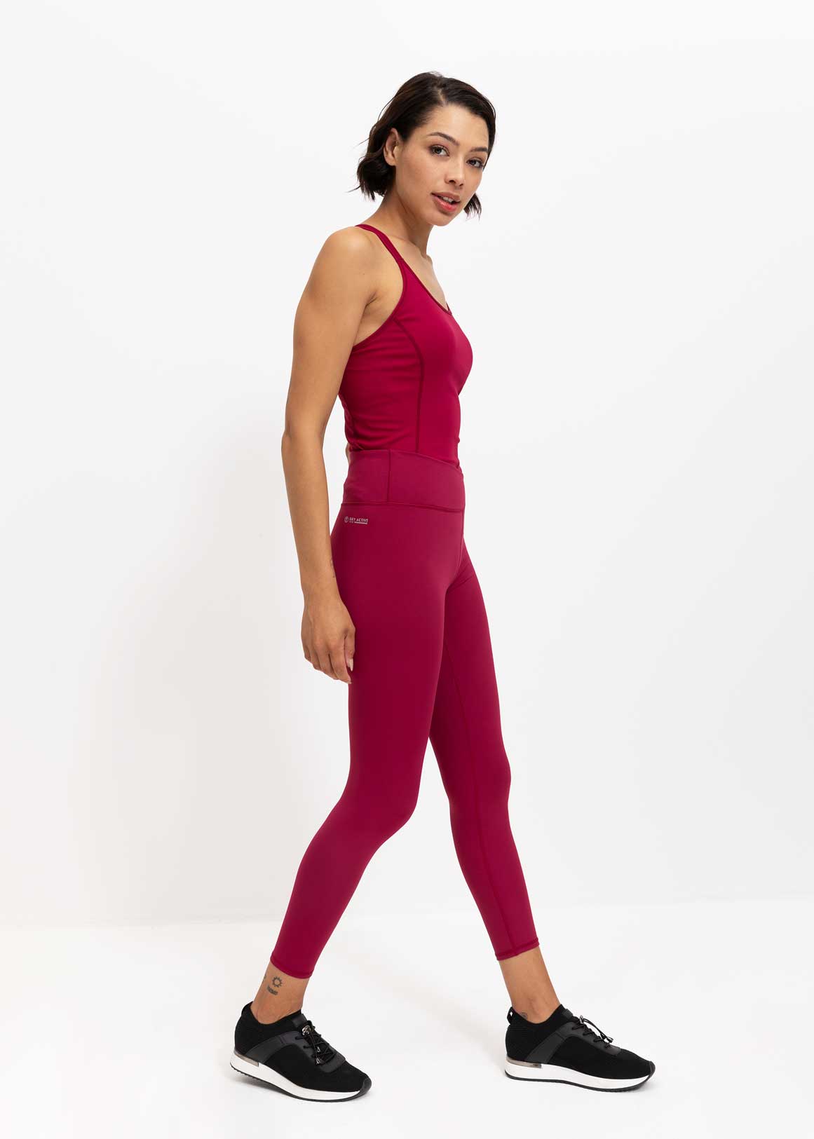 Crossover Waist Yoga Leggings | Woolworths.co.za