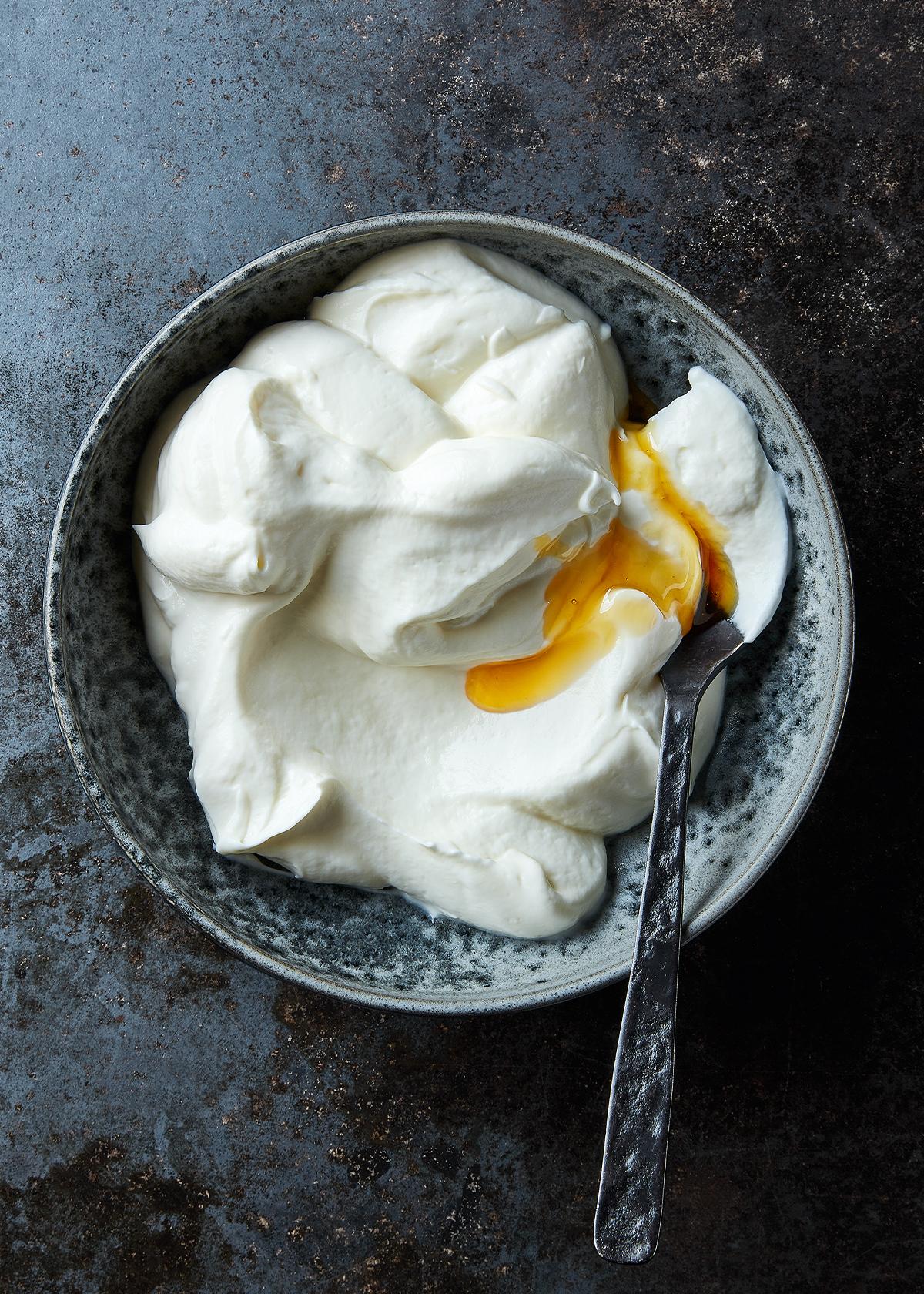Darling Double Thick & Creamy Plain Full Cream Yoghurt 1kg