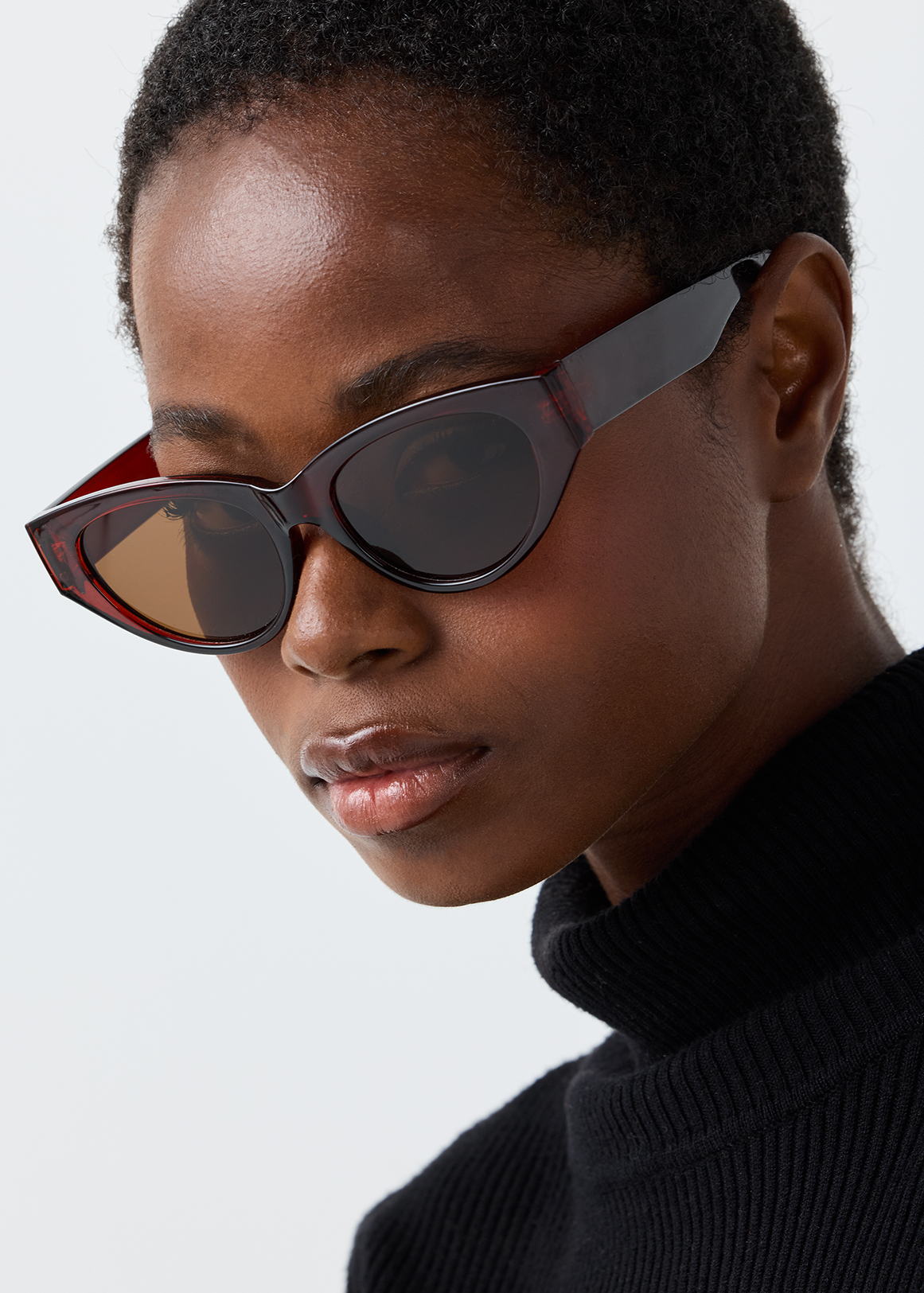 Elongated Cat Eye Sunglasses