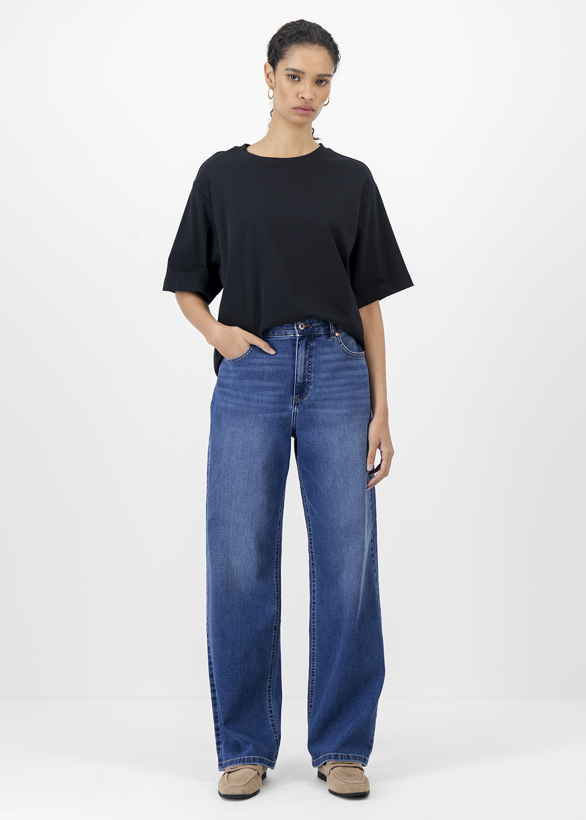 Extra Length Mid Rise Straight Leg Jeans
