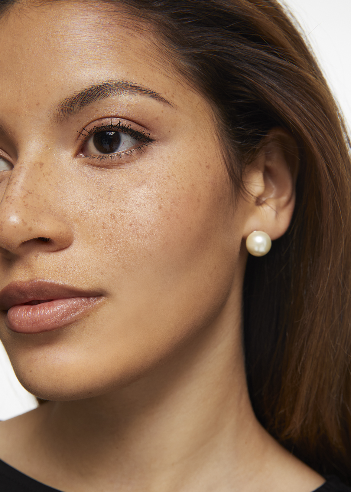 Faux Pearl Studs