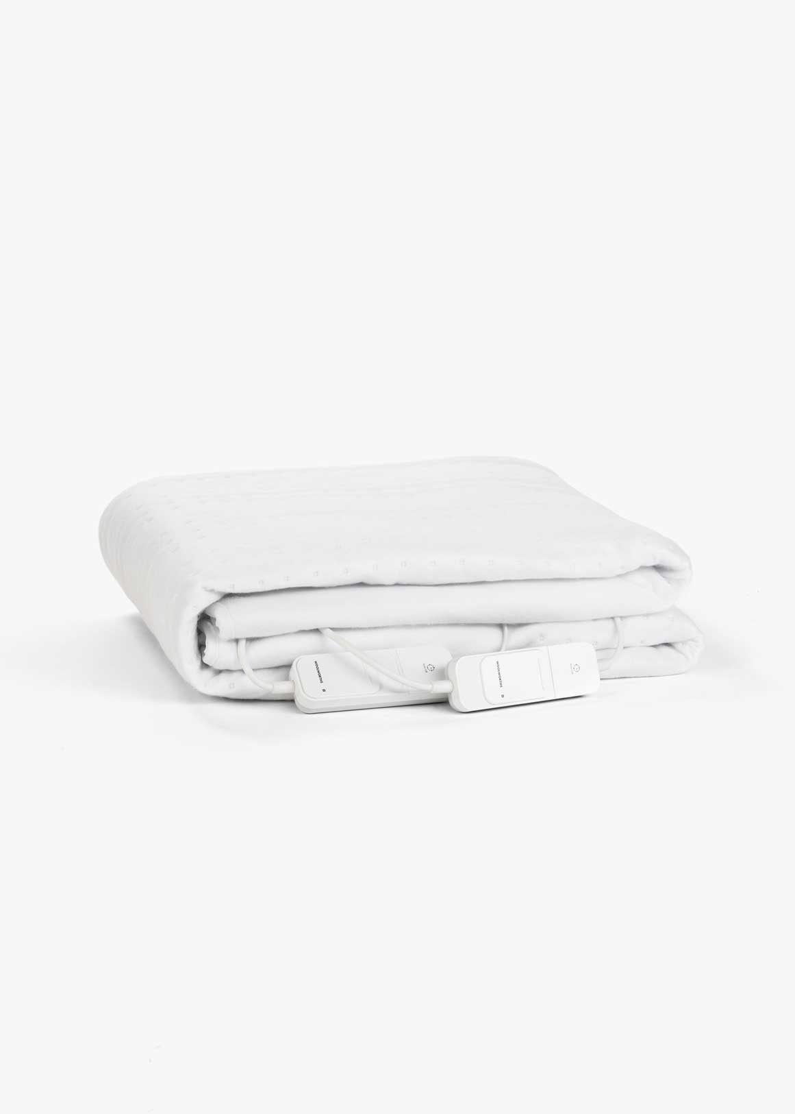 Fitted Stamp-Welded Electric Blanket
