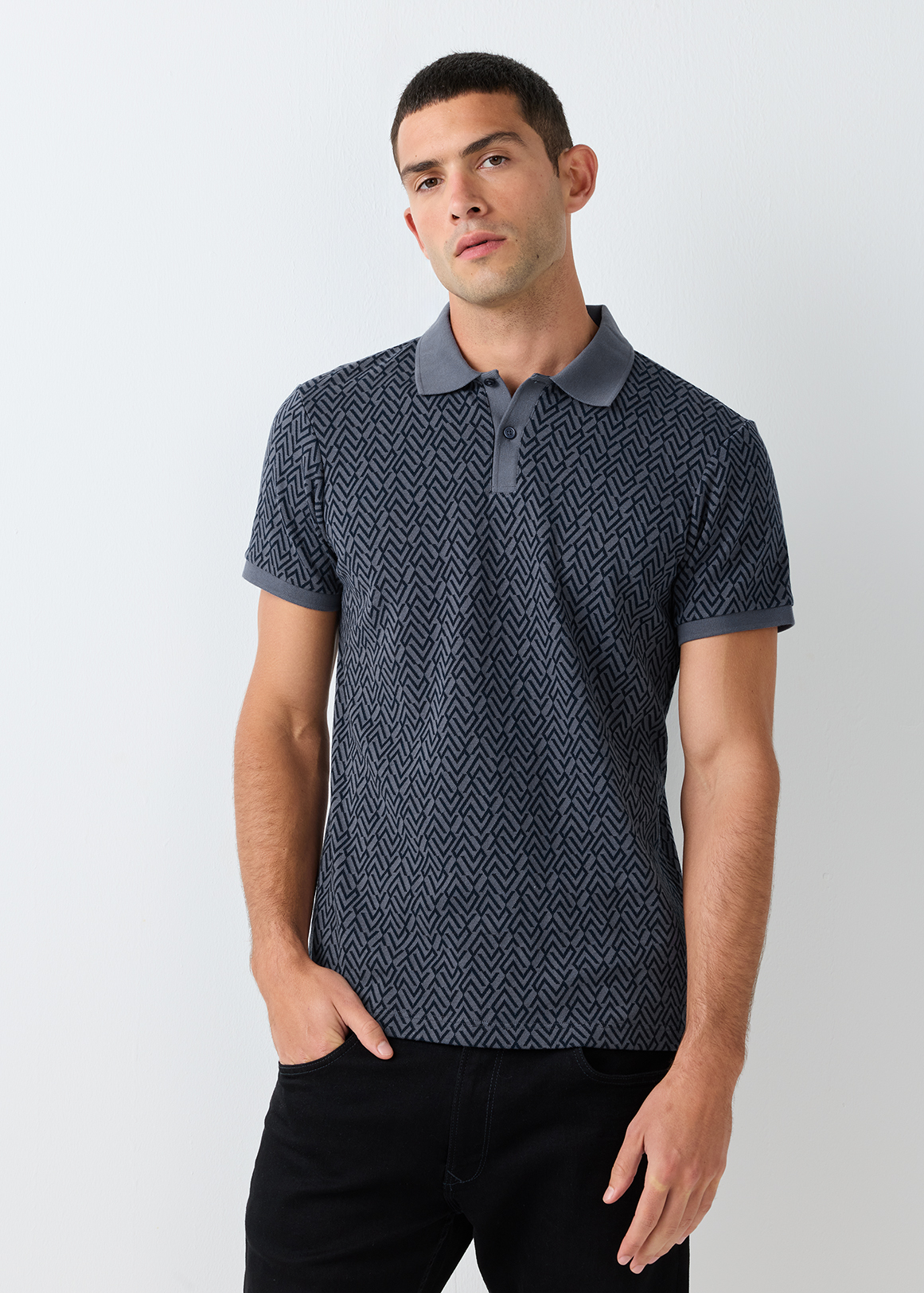 Geo Maze Slim Fit Golfer
