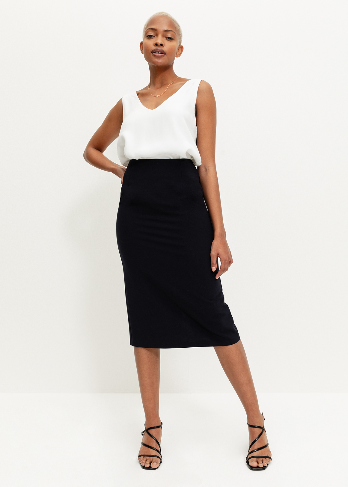 Most Trending And Demanding High waist Pencil Skirts To Wear In Office 