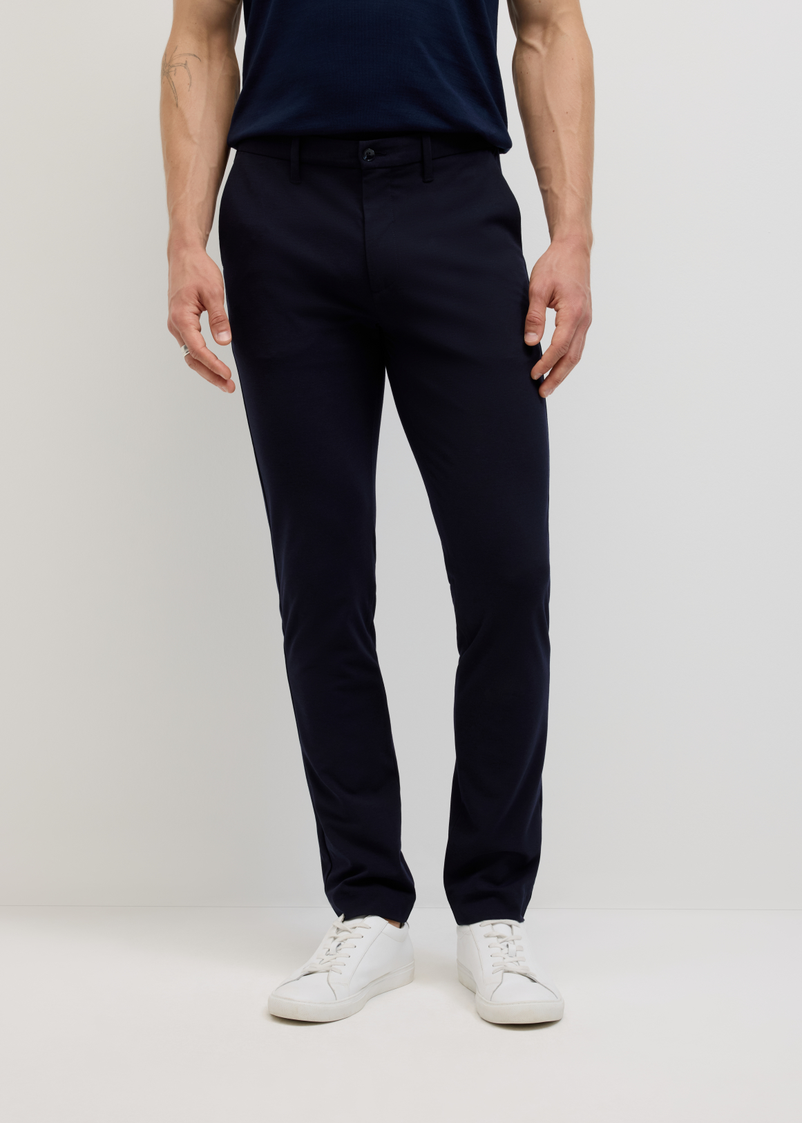Isaac Performance Chino