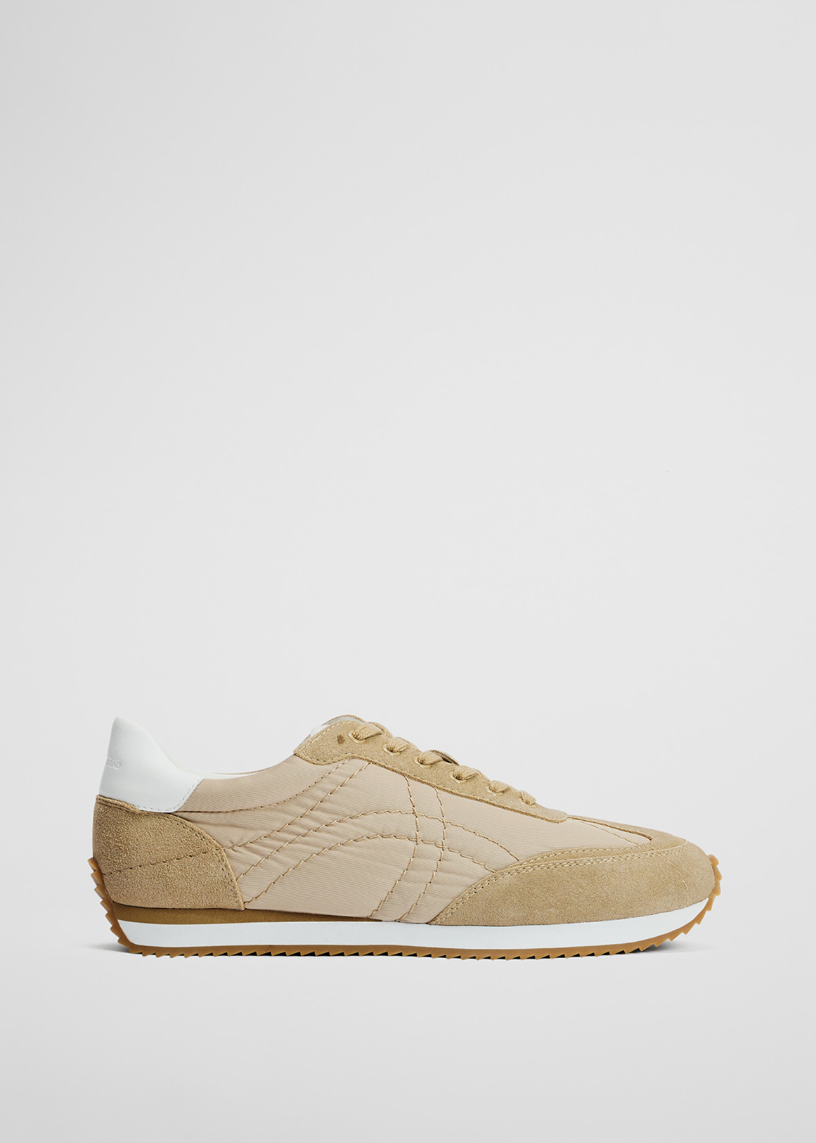 Jaya Sneaker