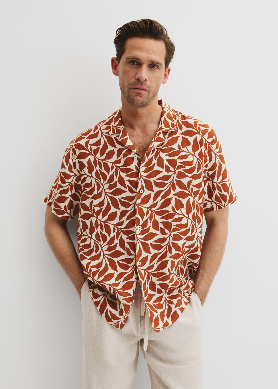 Linen Leaf Print Short Sleeve Shirt