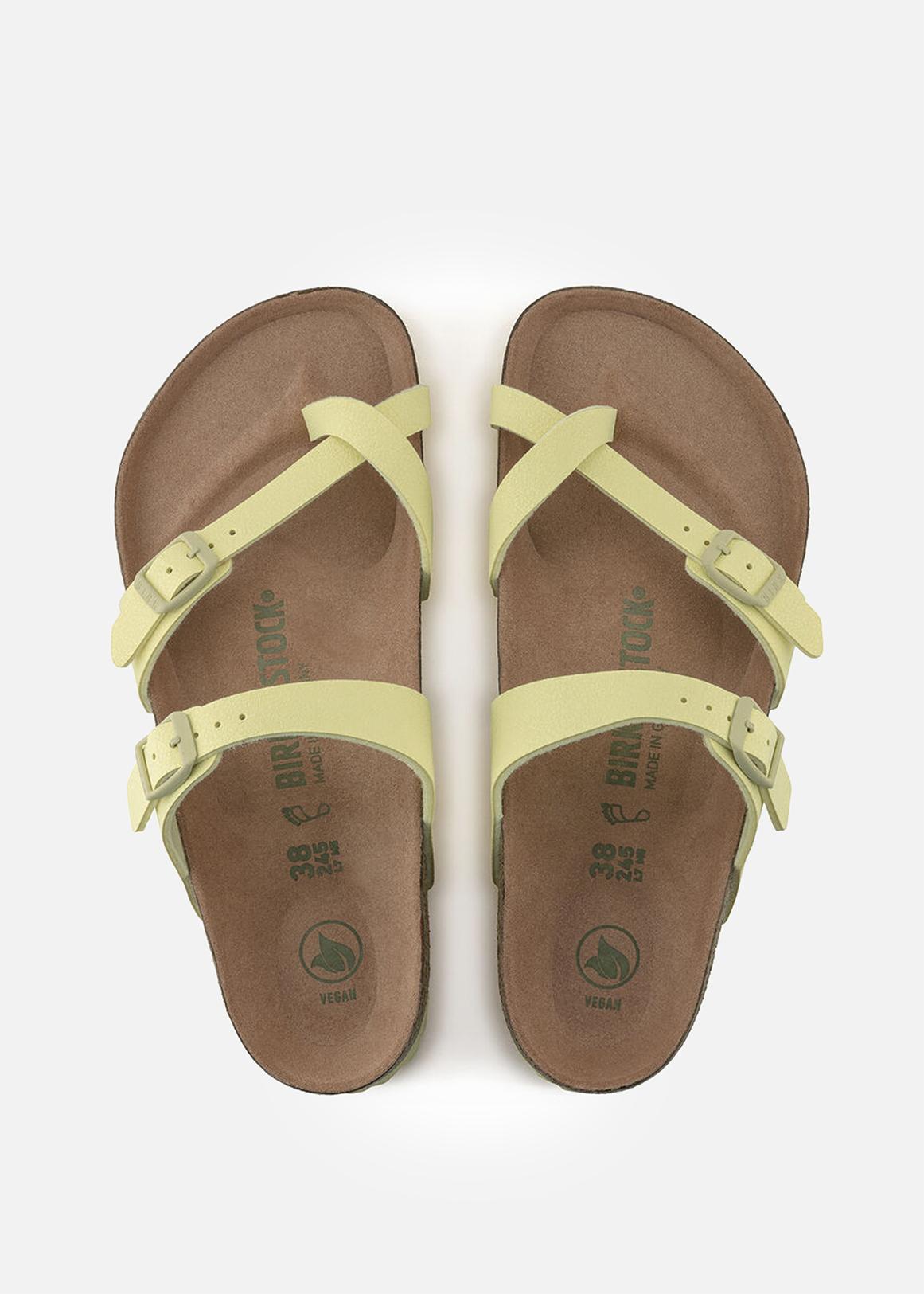 Birkenstock Gizeh Toe-Post Mule Sandal in Pecan: 4.5 - the Old