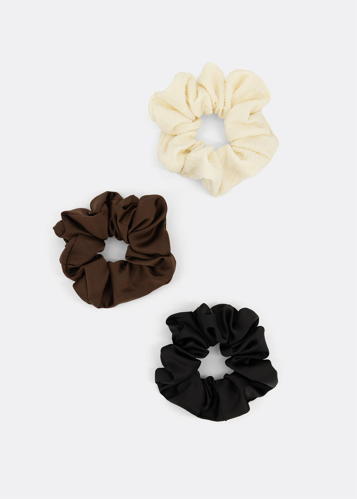 Medium Satin Scrunchies 3 Pack
