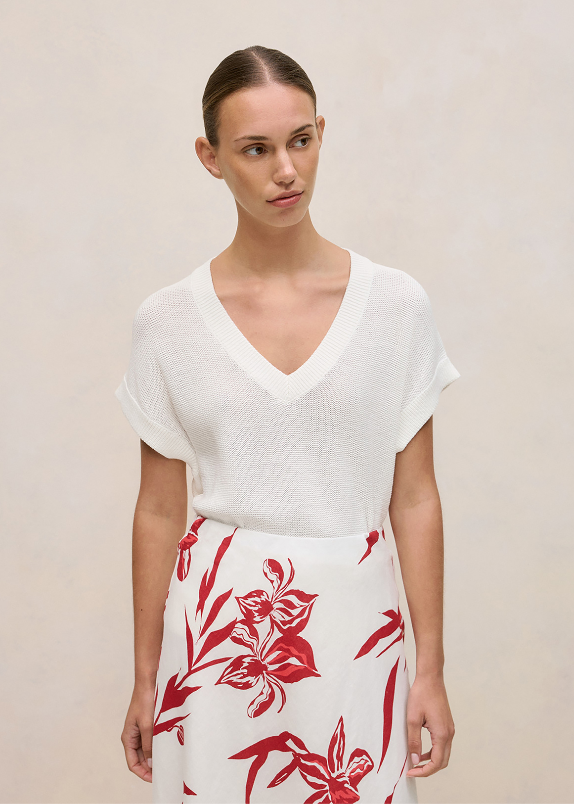 Mercerised V Neck Relaxed Knit