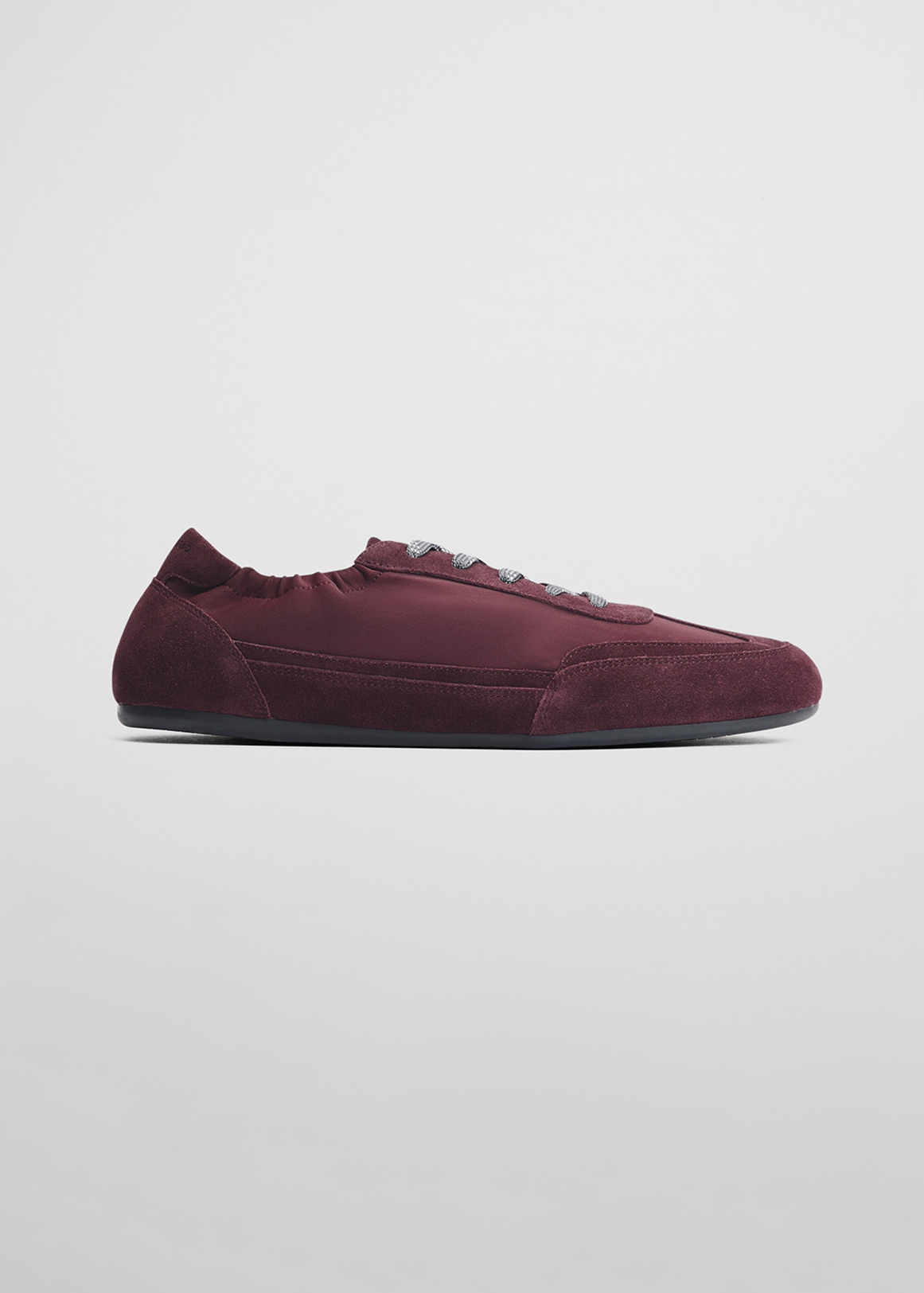 Mica Sneaker