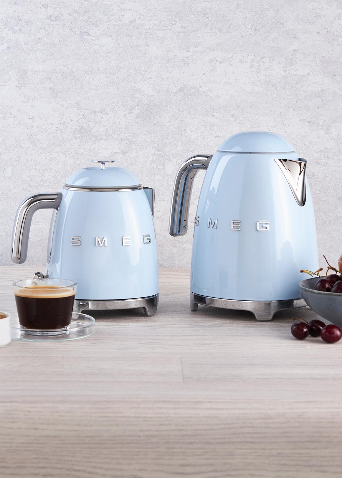 Mini Electric Kettle - Pastel Blue, SMEG