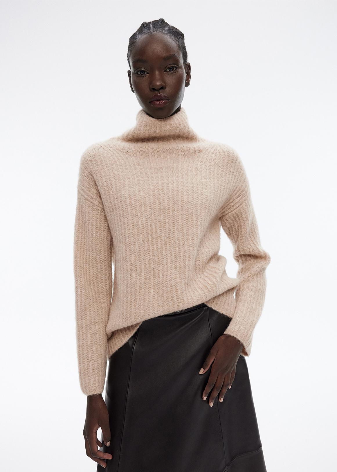 Cozy knit set (cardigan+knit shorts) – shoppinglist.online