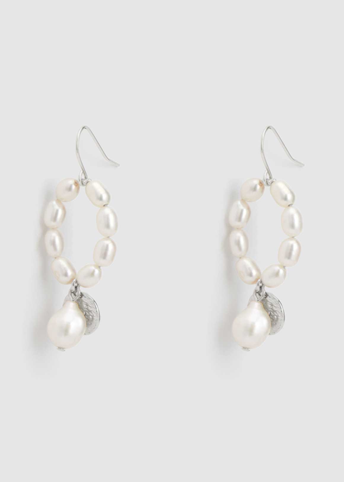 Molten Pearl Earring | Woolworths.co.za