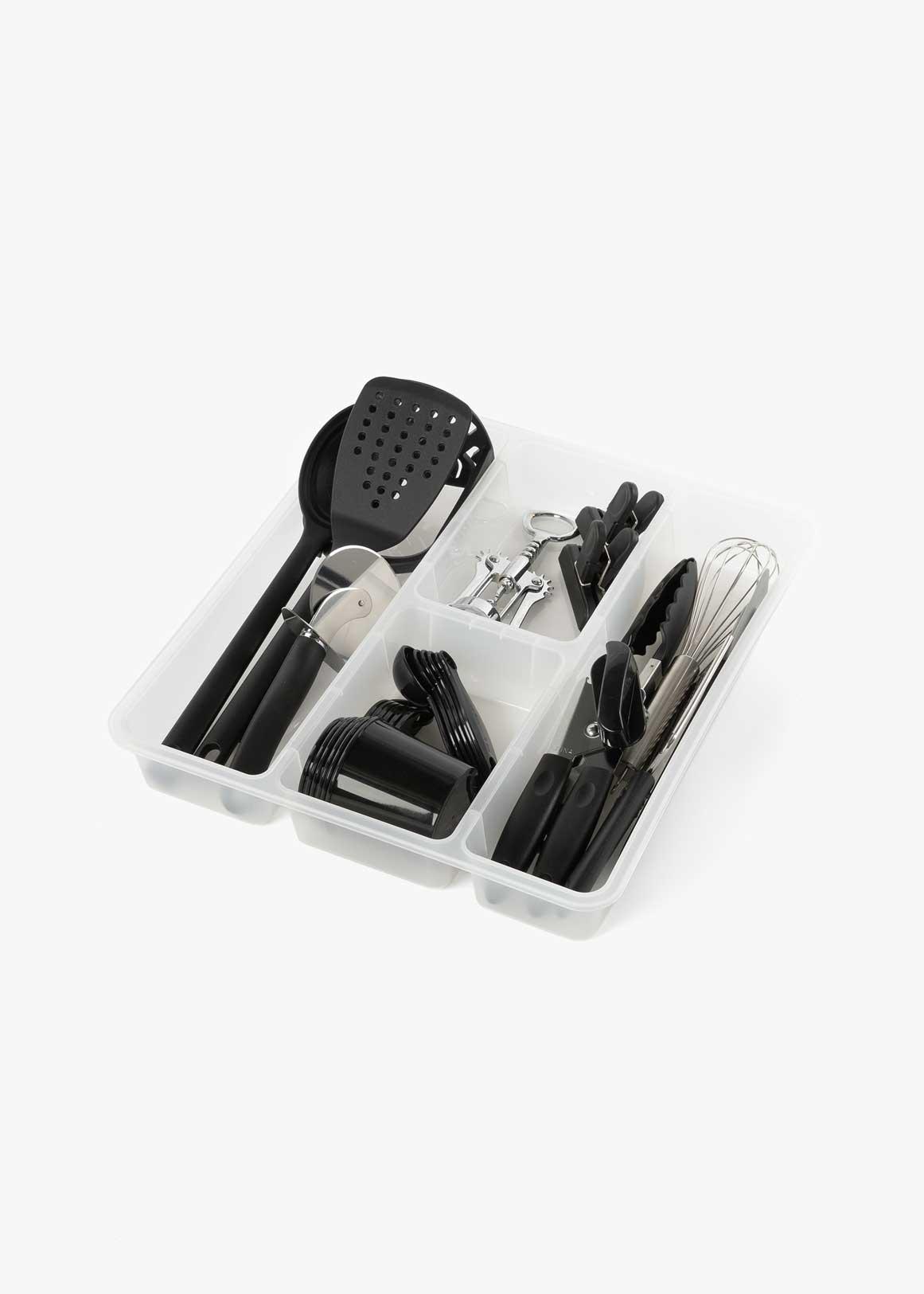 https://assets.woolworthsstatic.co.za/Nylon-Utensil-And-Gadget-Starter-Set-25-Piece-BLACK-506018160-detail1.jpg?V=OPyJ&o=eyJidWNrZXQiOiJ3dy1vbmxpbmUtaW1hZ2UtcmVzaXplIiwia2V5IjoiaW1hZ2VzL2VsYXN0aWNlcmEvcHJvZHVjdHMvYWx0ZXJuYXRlLzIwMjItMDgtMTEvNTA2MDE4MTYwX0JMQUNLX2RldGFpbDEuanBnIn0&q=75