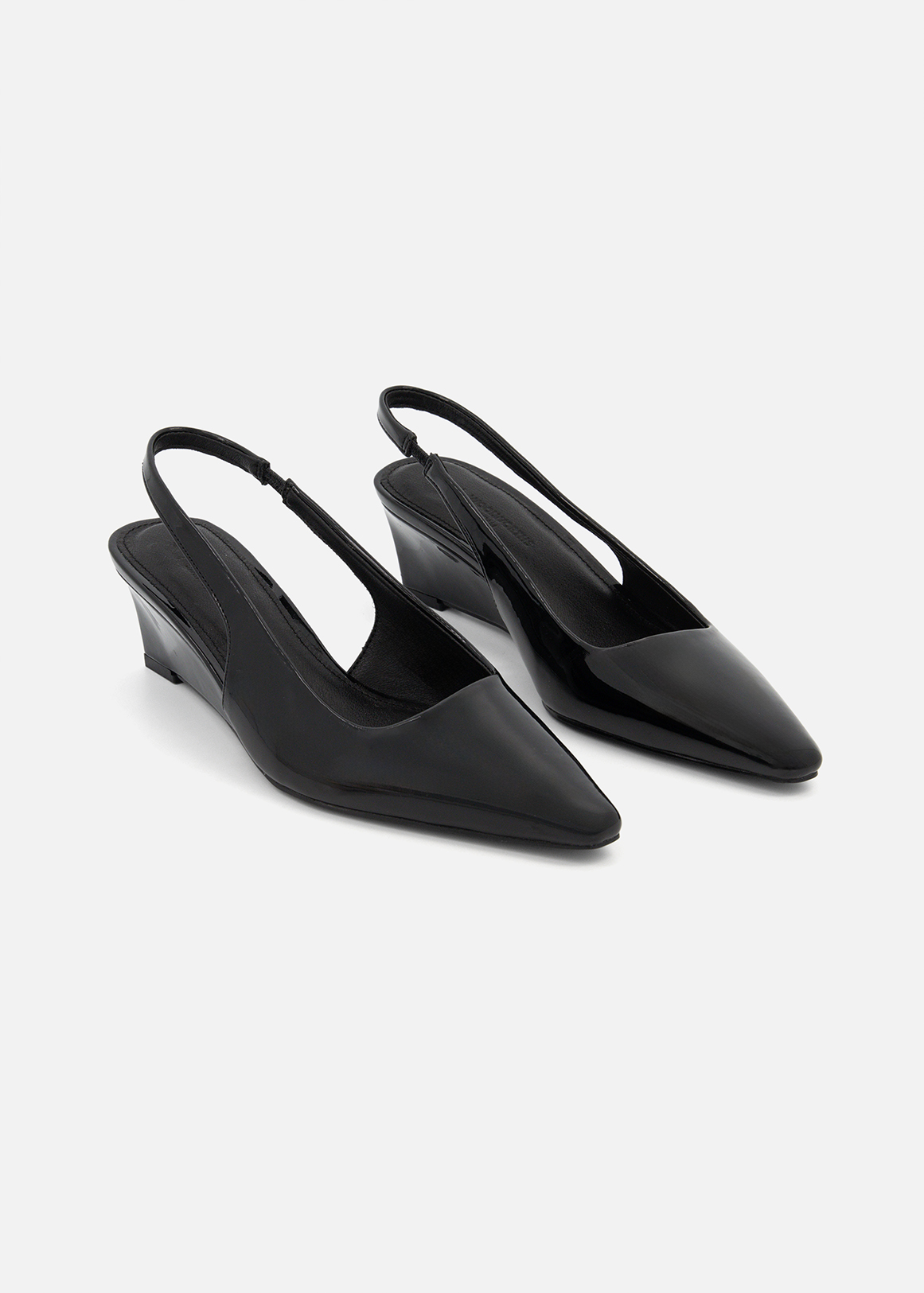 Pointy Slingback Court Wedges