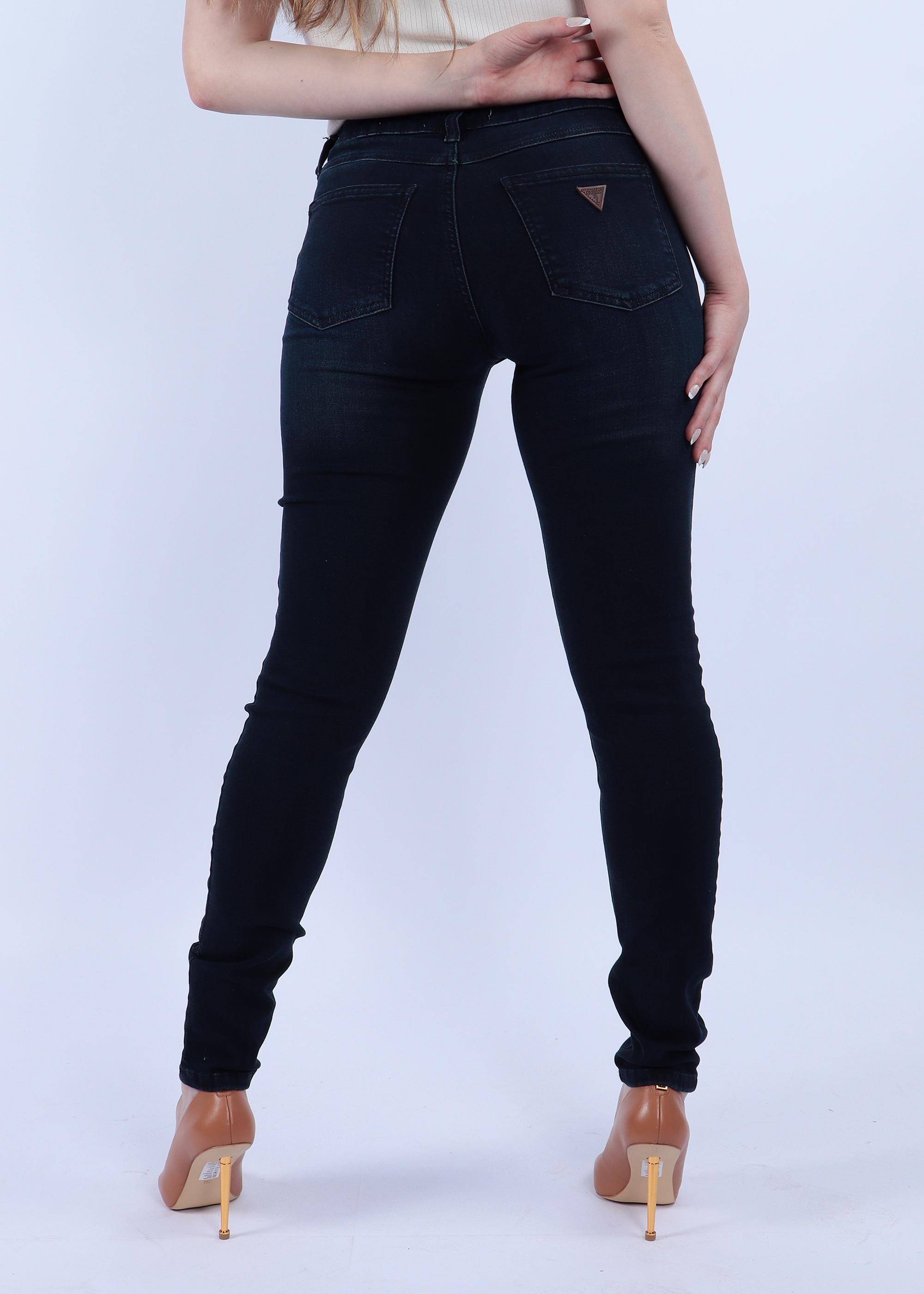 GUESS Power Curvy Mid-Rise Skinny Jeans