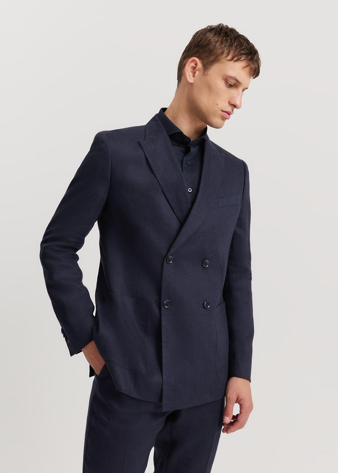 Delave Linen Suit –