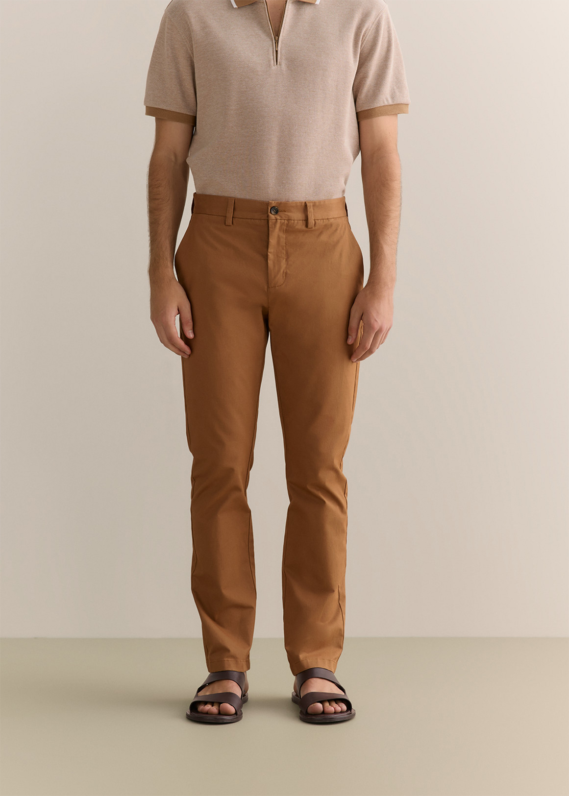 Regular Fit Modern Chino Pant