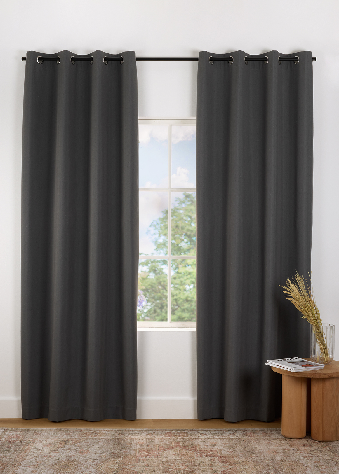 Seville Block Out Eyelet Curtain 135cm (W) x 250cm (L)
