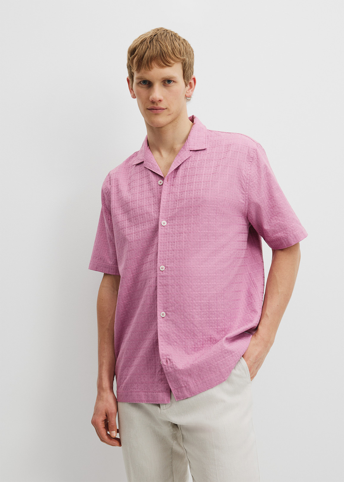 Short Sleeve Jacquard Woven Shirt