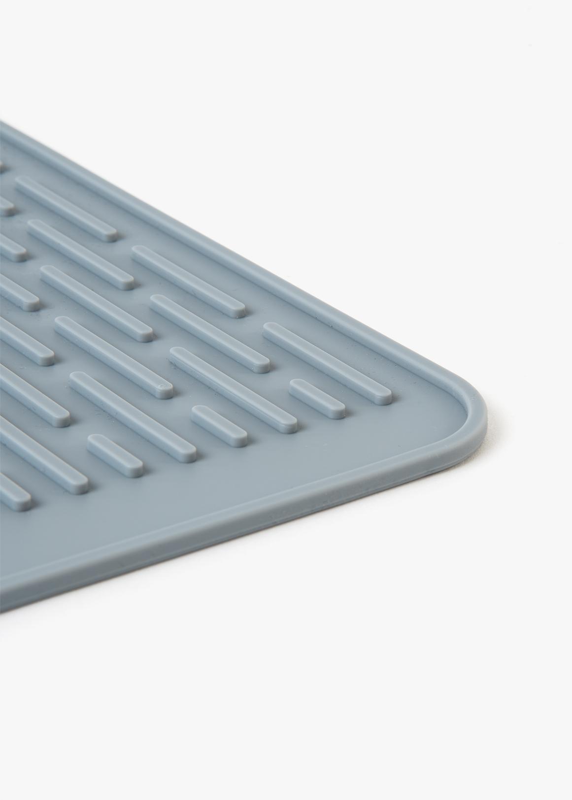 Cook's Essentials Set of (2) Silicone Drying and Drain Mats 