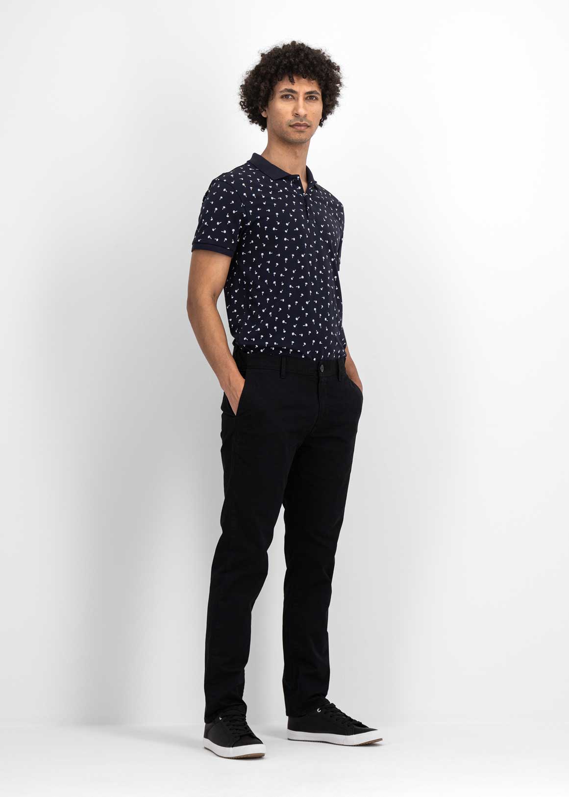Slim Fit Stretch Cotton Chinos