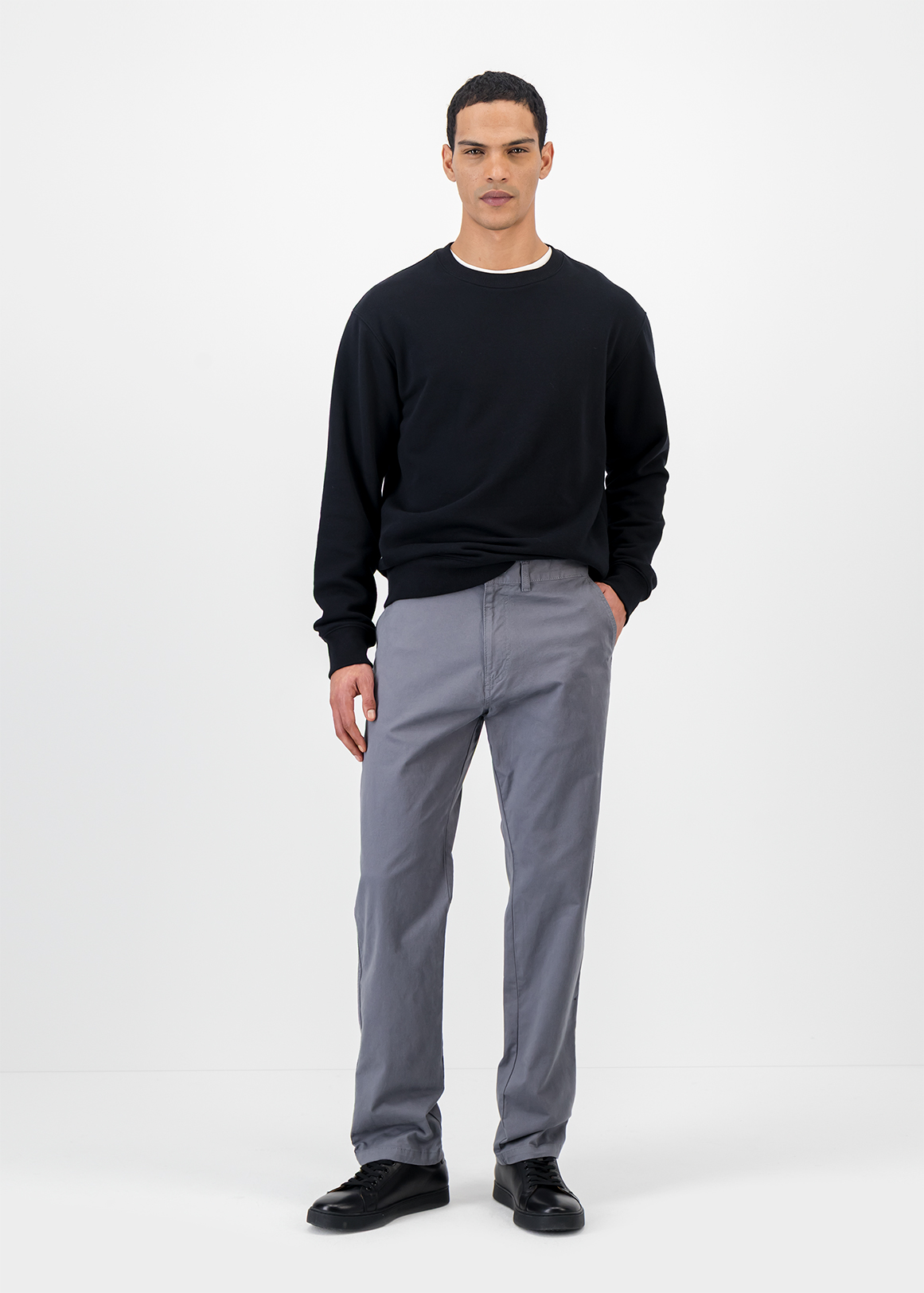 Straight Fit Cotton Chinos with Stretch