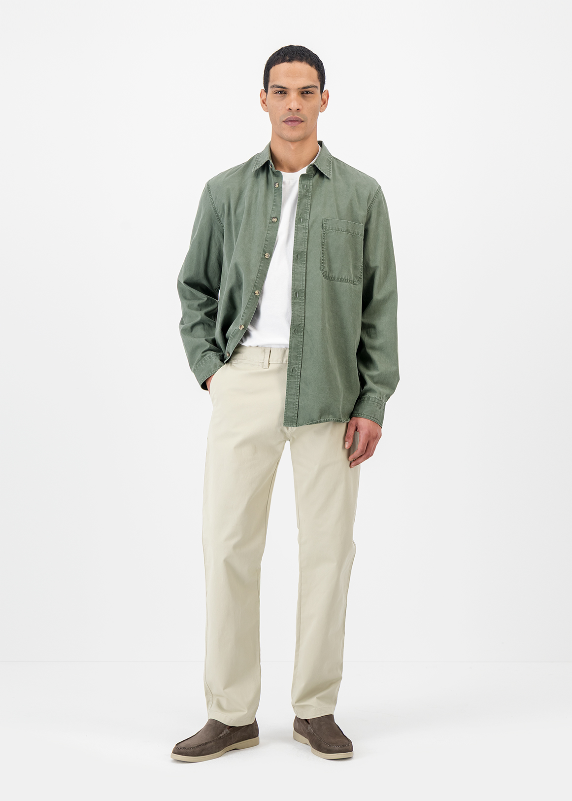 Straight Fit Cotton Chinos with Stretch