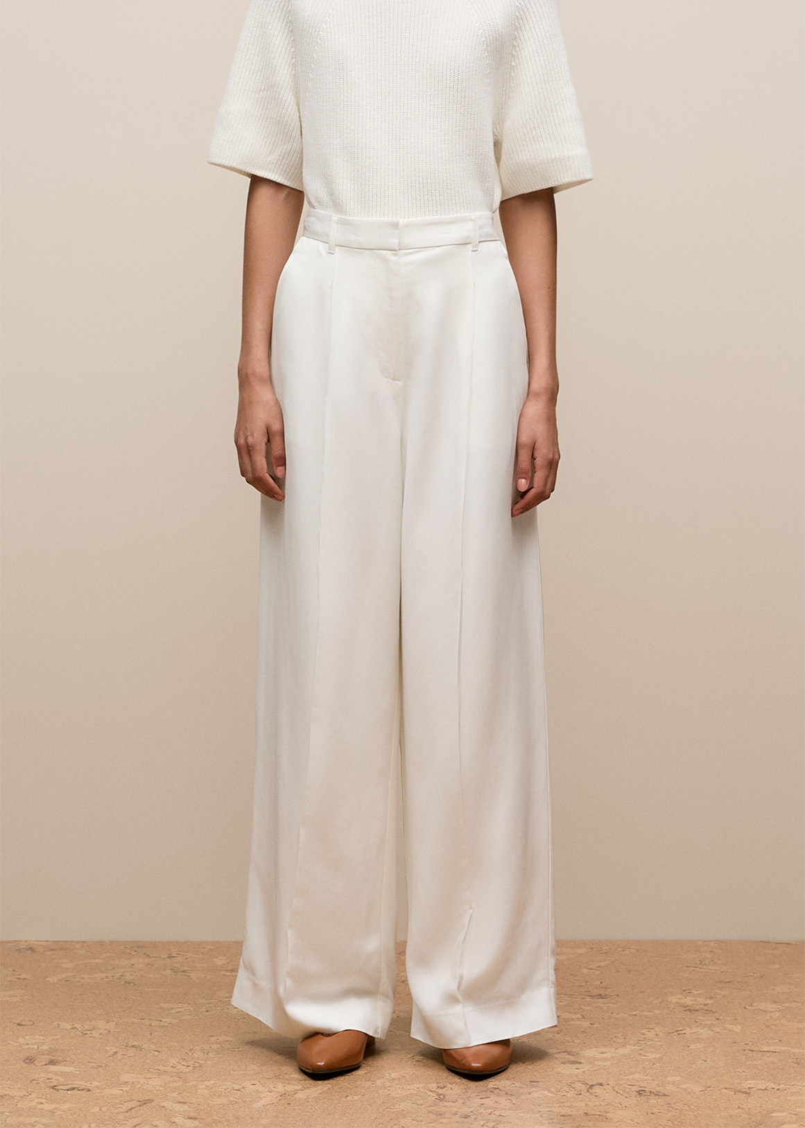 Tailored Wide Leg Pant