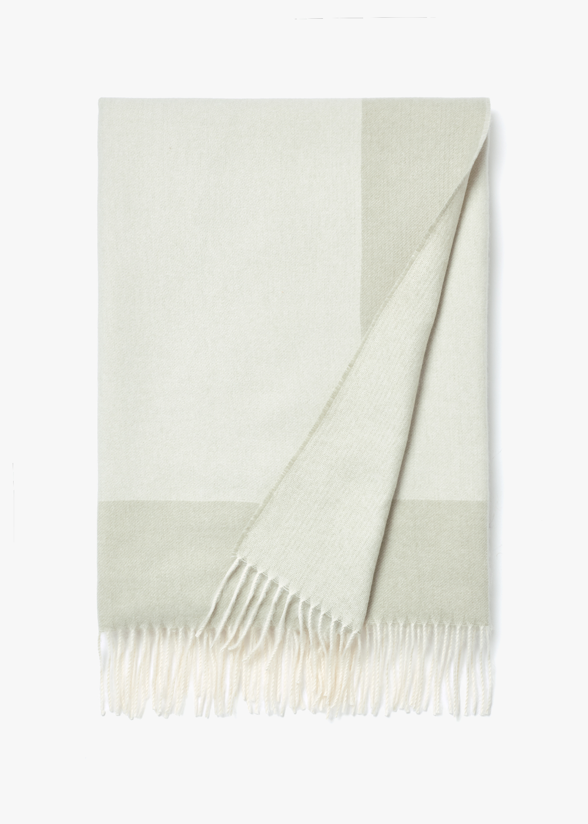 Tassle Throw 180 x 140cm