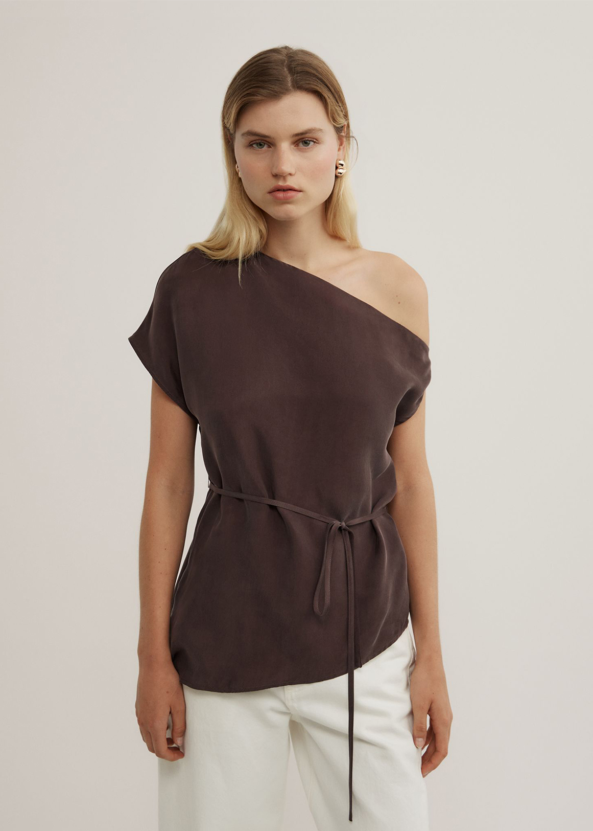 Tipped Shoulder Top