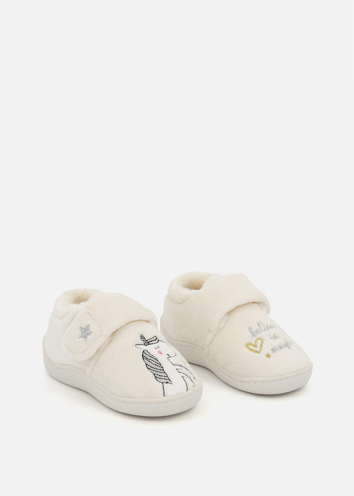 Unicorn Bucket Slippers (Size 5-13) Younger Girl