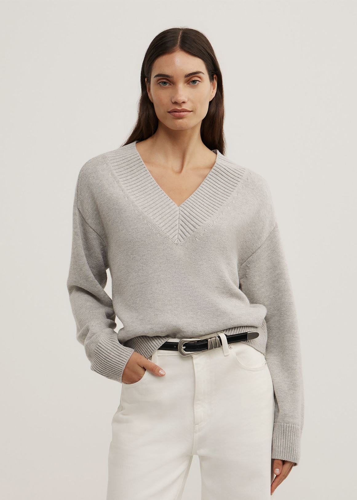 V-Neck Knit