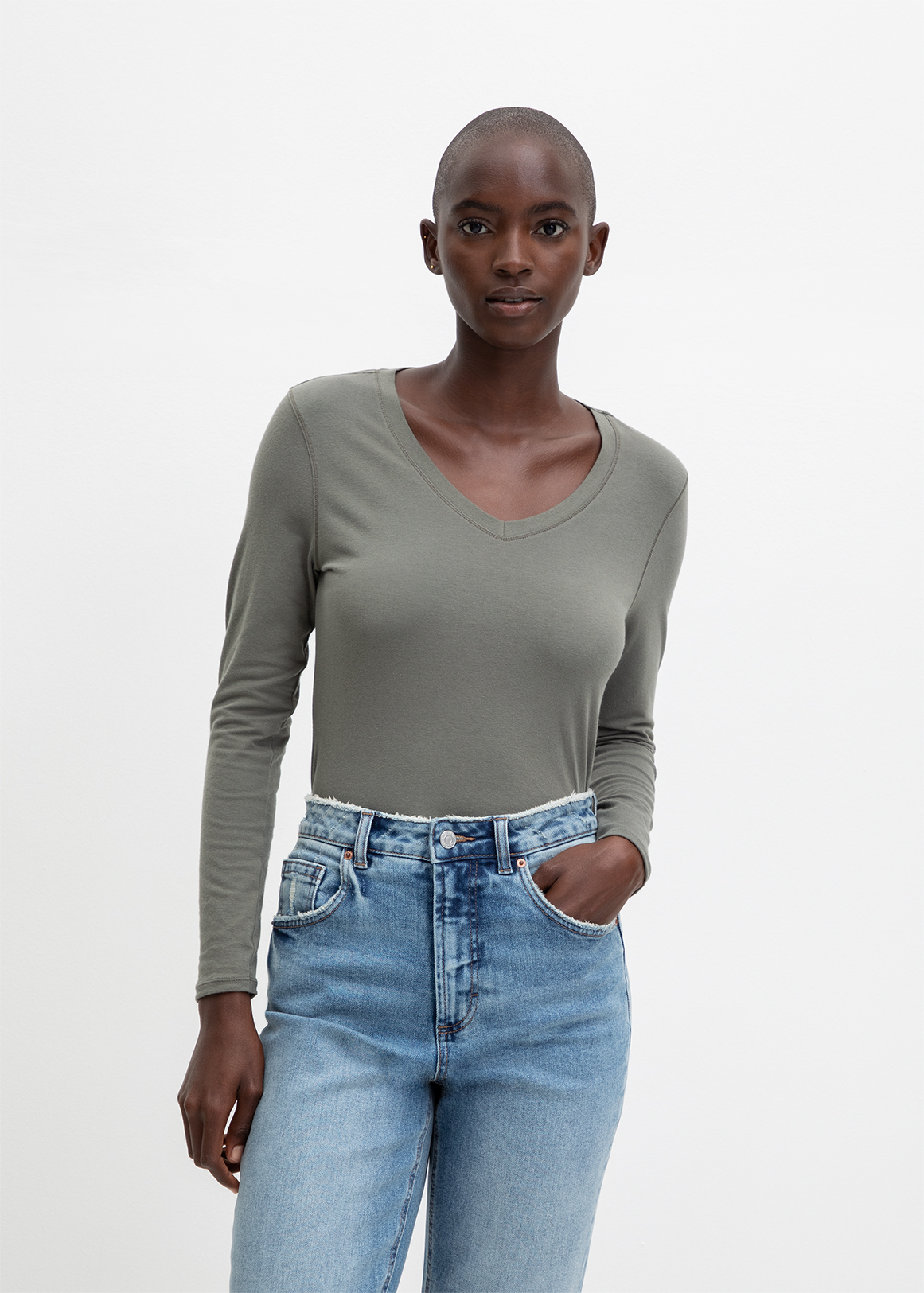 V-neck Stretch Cotton T-shirt | Woolworths.co.za