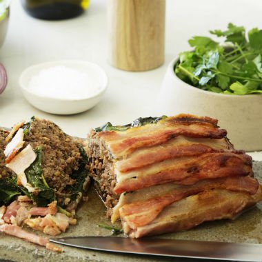 Bacon and mince bomb
