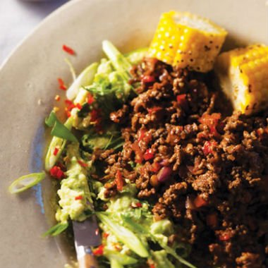 Mexican-style mince with grilled corn 