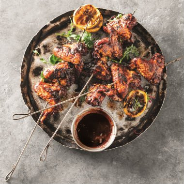 Sticky barbeque chicken wings 